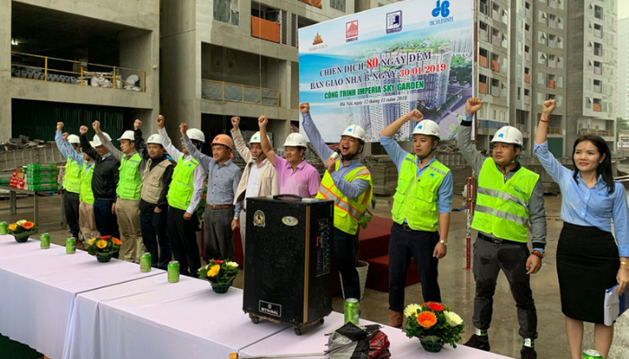 Hòa Bình phát động chiến dịch 80 ngày đêm tại công trình Imperia Sky Garden