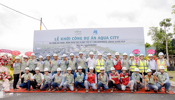 Hòa Bình tổ chức khởi công hai gói thầu mới tại đại dự án Aqua City