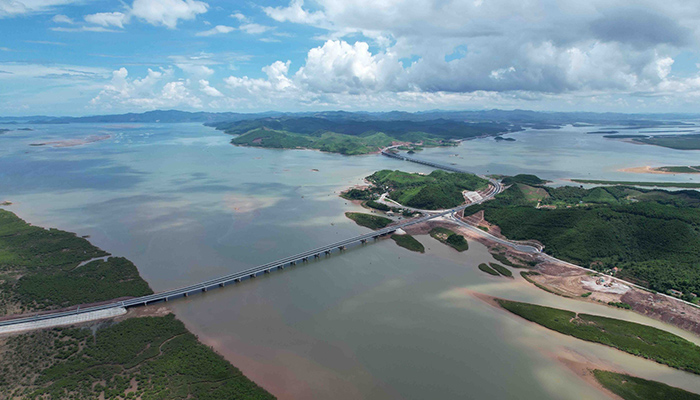 Khánh thành Cao tốc Vân Đồn – Móng Cái thông xe, nối liền 3 cửa khẩu