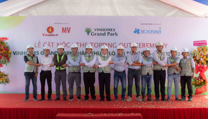 Hòa Bình cất nóc vượt tiến độ Phân khu 2, khu Origami, Vinhomes Grand Park